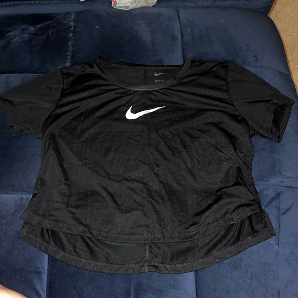 Never worn, Nike crop